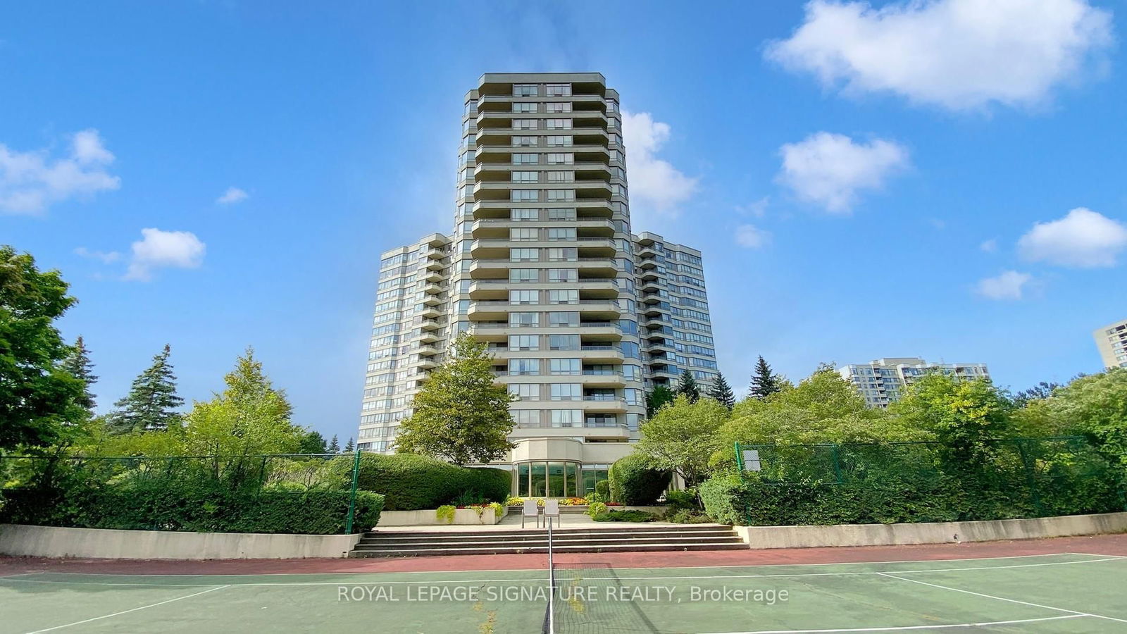 Condo for sale at 1418-175 Bamburgh Circle, Toronto, Ontario, M1W 3X8 - Steeles - MLS: E12255622