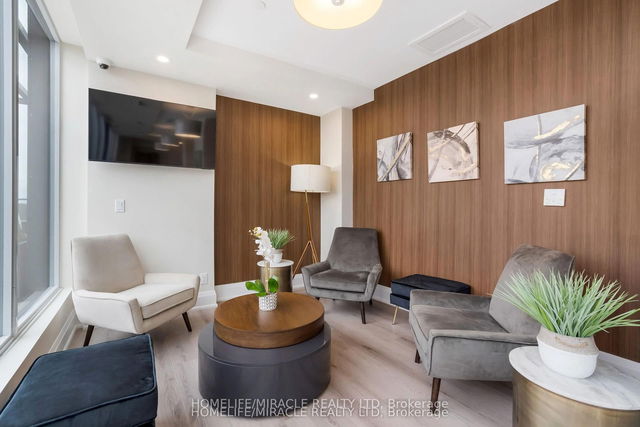 201 - 1316 Kingston Road