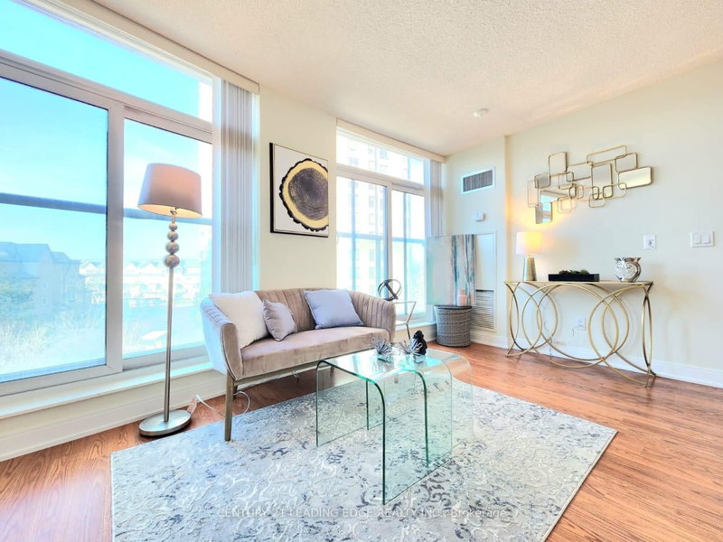 323 - 238 Bonis Ave, Toronto, M1T 3W7 | Image 2