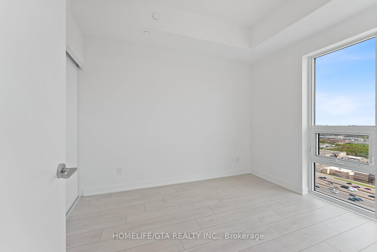 2033 Kennedy Road, Unit 2909 - Photo 15