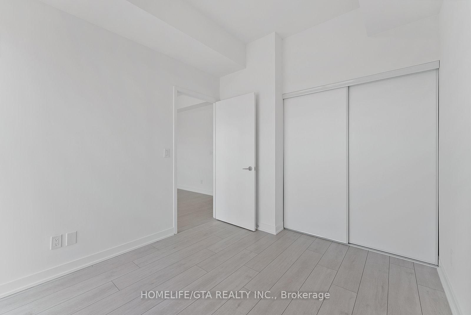 2033 Kennedy Road, Unit 2909 - Photo 18