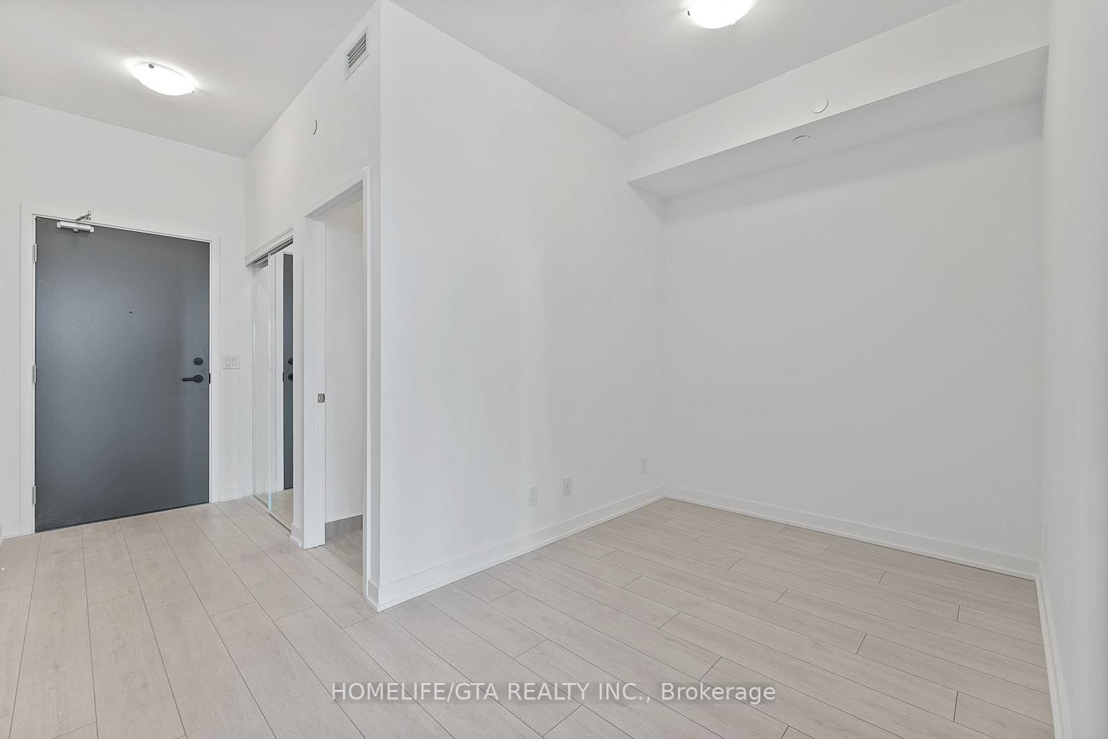 2033 Kennedy Road, Unit 2909 - Photo 4