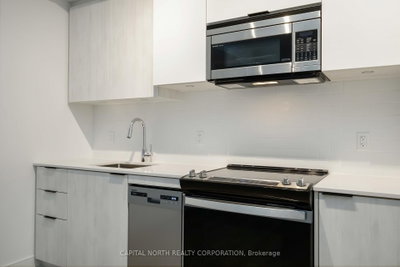 Unit 527 — 1350 Ellesmere Road — photo 6