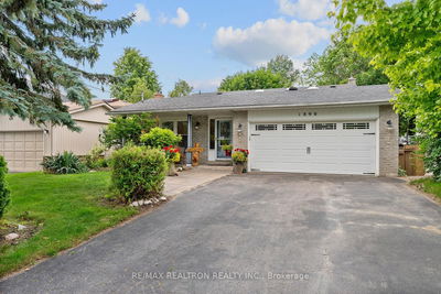 1890 Spruce Hill Rd, Pickering - Dunbarton image-0-1