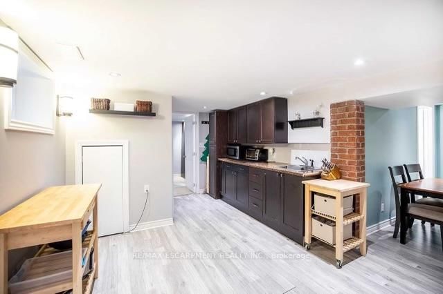 488 Beurling Ave, Oshawa, L1J 2Z9 | Image 2