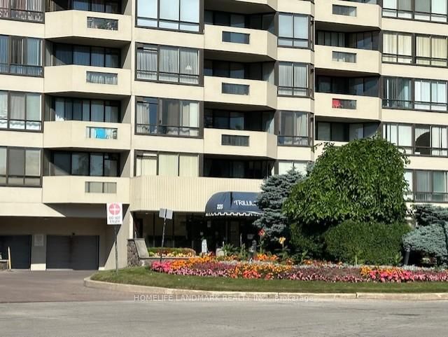 Condo for sale at 711-225 Bamburgh Circle, Toronto, Ontario, M1W 3X9 - Steeles - MLS: E12262237