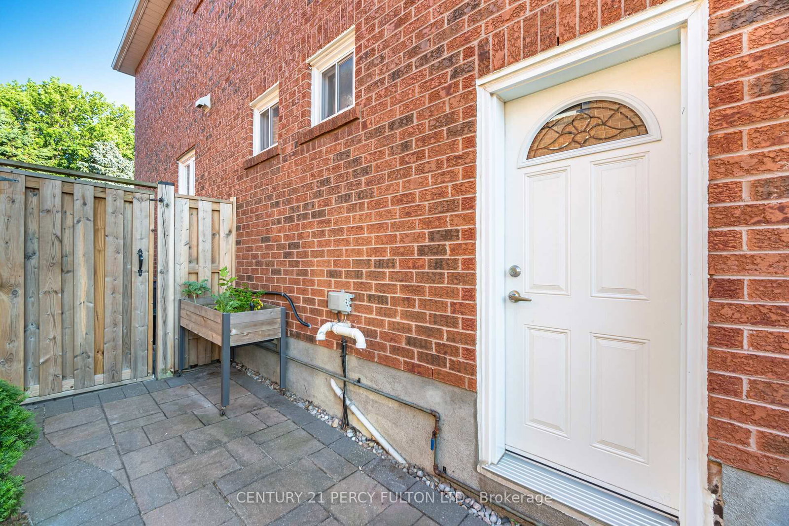 Listing Image 27