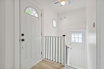 307 Gliddon Ave, Oshawa - Central image-0-3