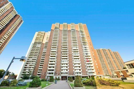 Condo for sale at 2511-5 Massey Square, Toronto, Ontario, M4C 5L6 - Crescent Town - MLS: E12264360