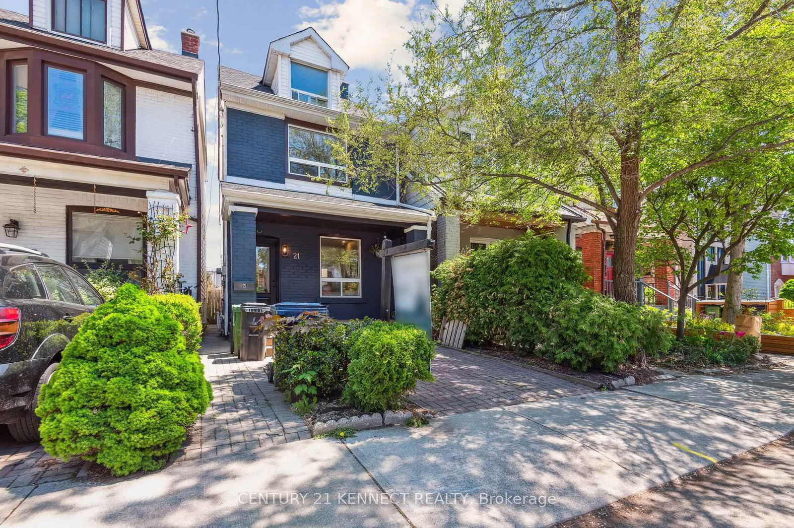 Property at 21 Frankdale