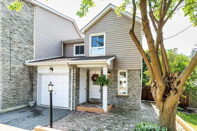 1742 Listowell Cres, Pickering - Liverpool