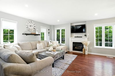 1346 Coldstream Dr, Oshawa - Taunton image-0-4