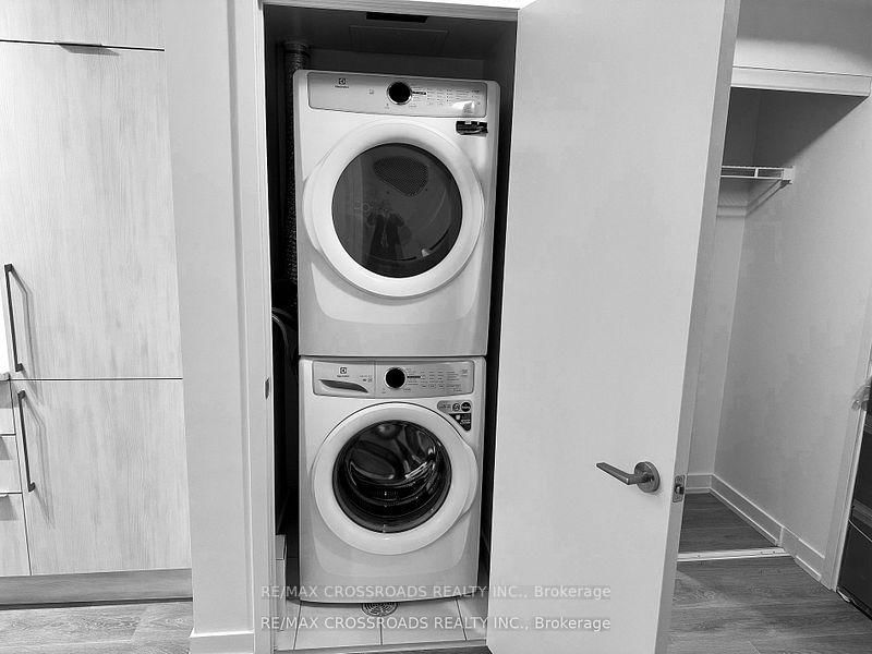 2033 Kennedy Road, Unit 1201 - Photo 8