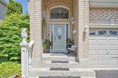 1887 Fairport Rd, Pickering - Dunbarton image-0-3