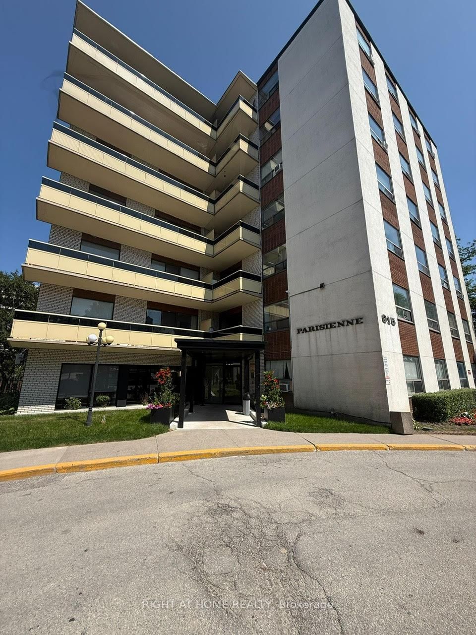 Condo for sale at 611-915 Midland Avenue, Toronto, Ontario, M1K 4G1 - Eglinton East - MLS: E12268304