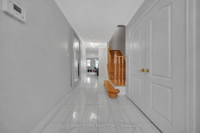 1506 Dusty Dr, Pickering - Duffin Heights image-0-4