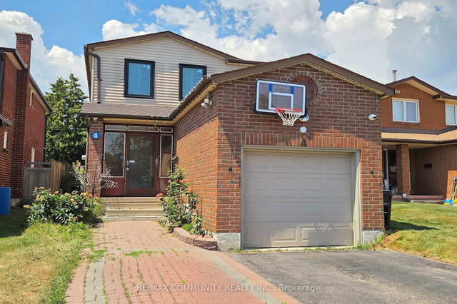 4 Fieldside Drive