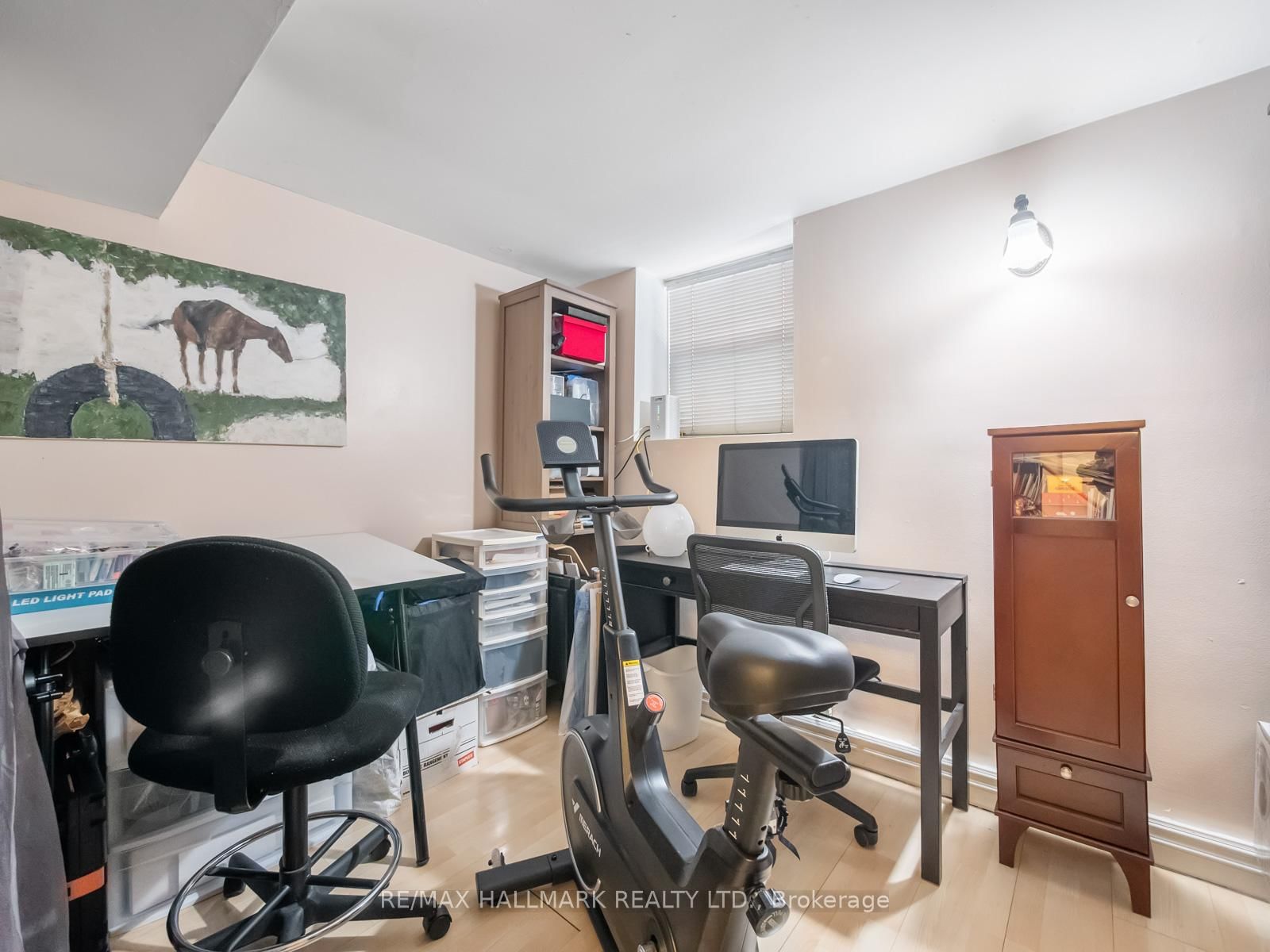 Listing Image 42
