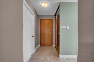 Unit 302 — 80 Athol St, Oshawa - Central image-0-1