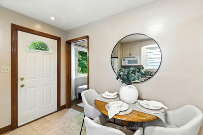 314 Mitchell Ave, Oshawa - Central image-0-2