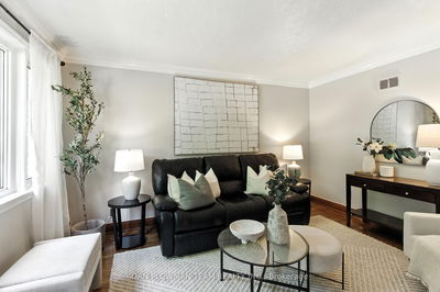 314 Mitchell Ave, Oshawa - Central image-0-3