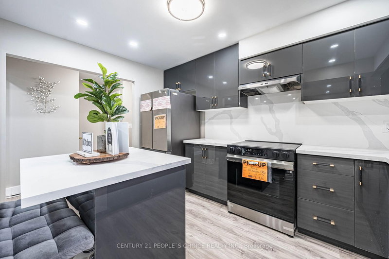 25 - 506 Normandy St, Oshawa, L1H 7N8 | Image 2