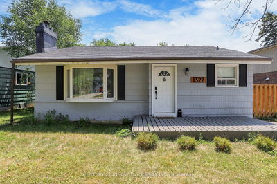1327 Commerce St, Pickering - Bay Ridges image-0-2
