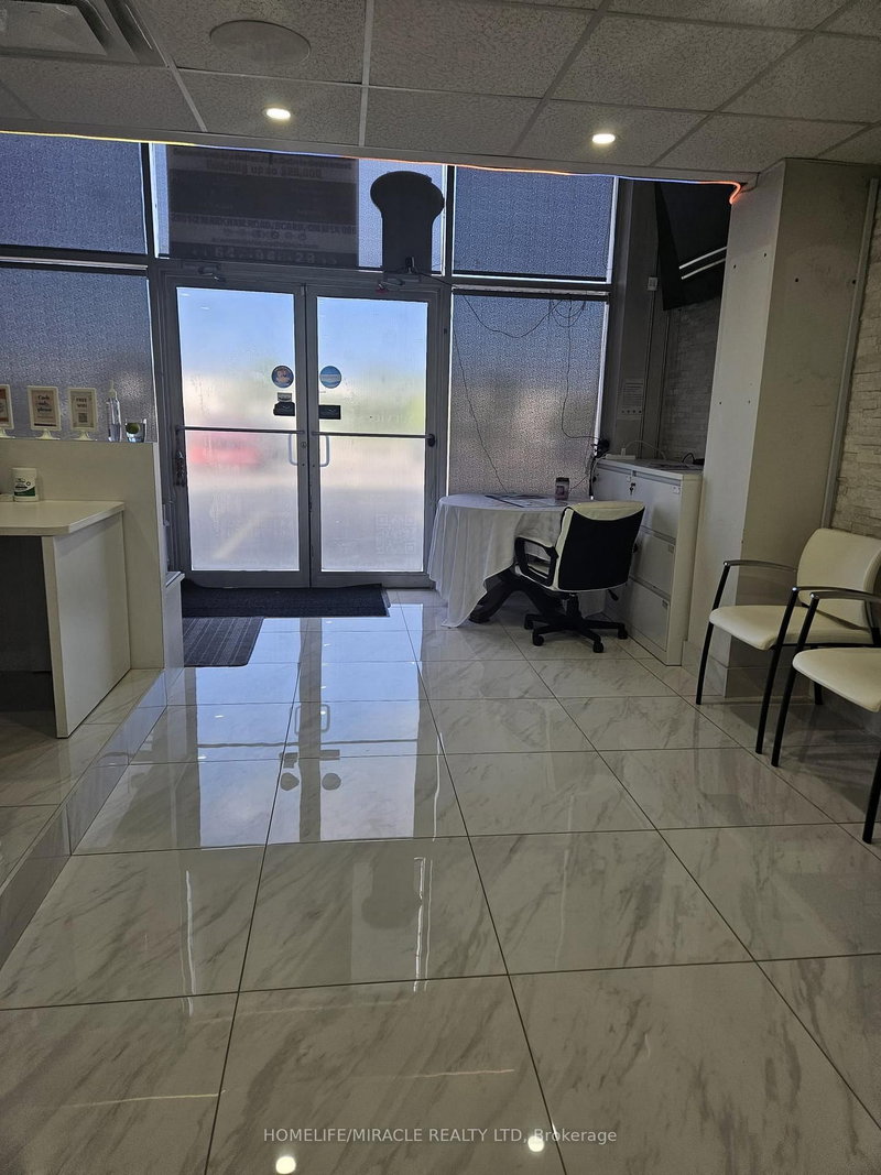 102 - 2901 Markham Rd, Toronto, M1X 0B6 | Image 3