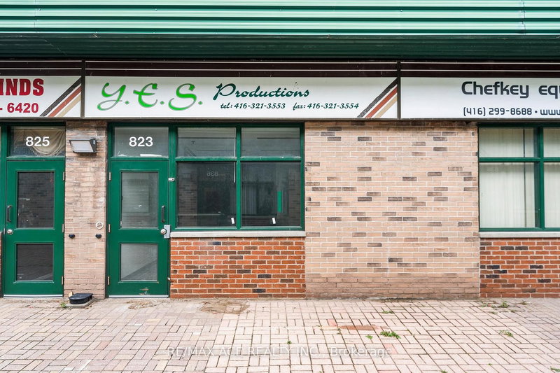 823 - 210 Silver Star Blvd, Toronto, M1V 5J9 | Image 3