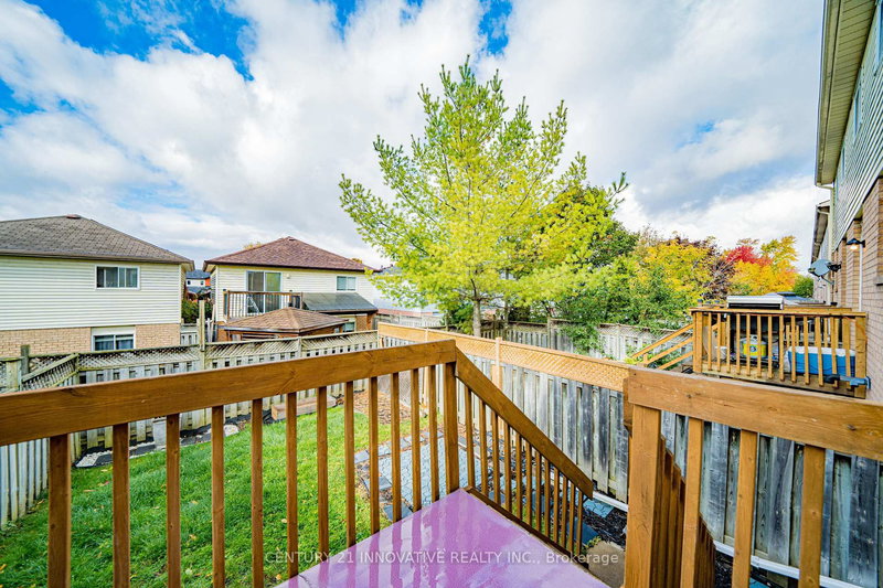 2678 Trulls Rd S, Clarington, L1E 2N3 | Image 3