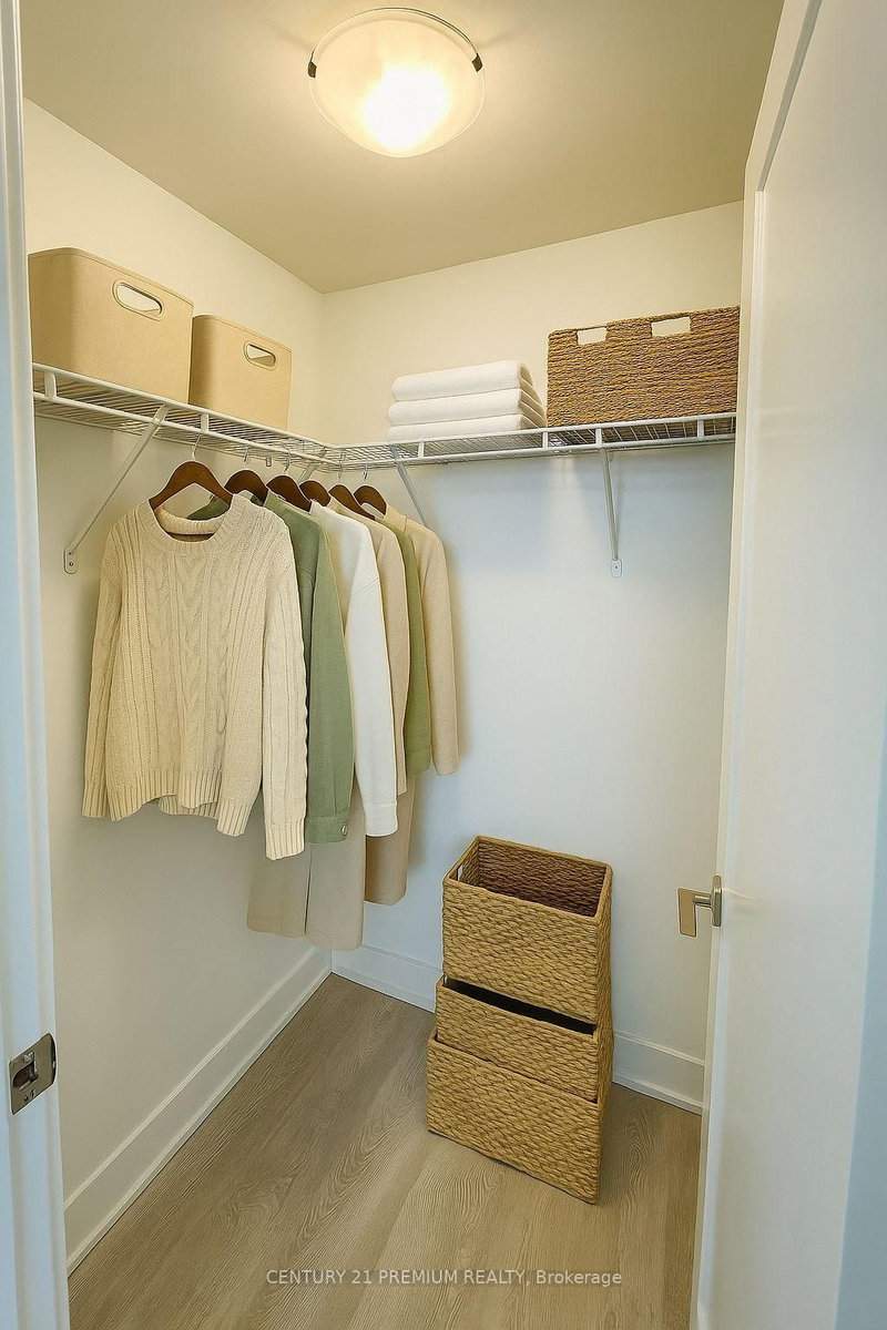 1919 - 2545 Simcoe St N, Oshawa, L1L 0W3 | Image 3