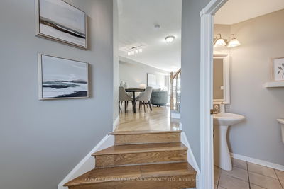 19 Inlet Bay Dr, Whitby - Port Whitby image-0-4