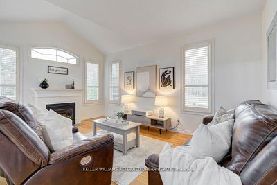 2 Thistledown Cres, Whitby - Taunton North image-0-1
