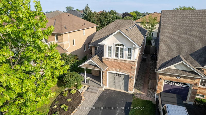 9 Portage Tr, Whitby - Port Whitby image-0-0