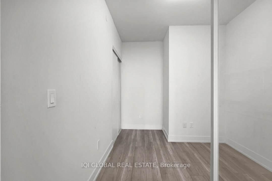 2550 Simcoe Street N, Unit 1514 - Photo 12