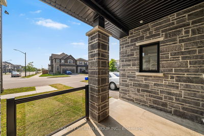 100 BARKERVILLE Dr, Whitby - Lynde Creek image-0-3