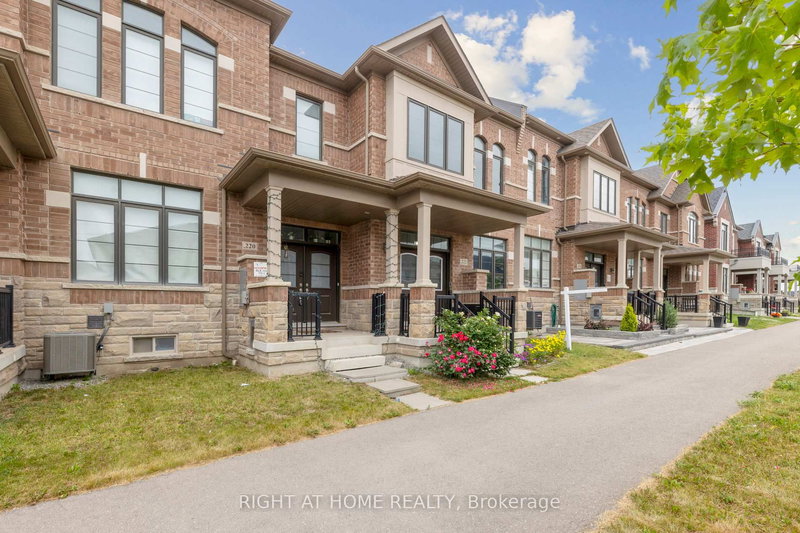 222 Coronation Rd, Whitby, L1P 0H7 | Image 2