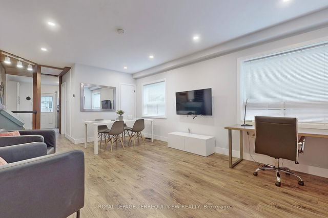 Main - 17 Berkshire Avenue