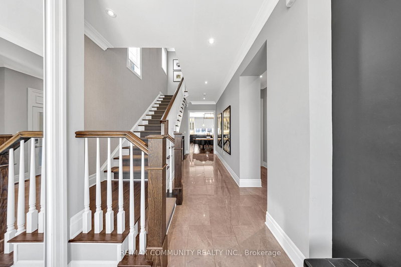 1159 Dragonfly Ave S, Pickering, L1X 0G1 | Image 2