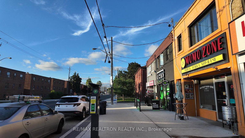 977 O'Connor Dr, Toronto, M4B 2T1 | Image 2