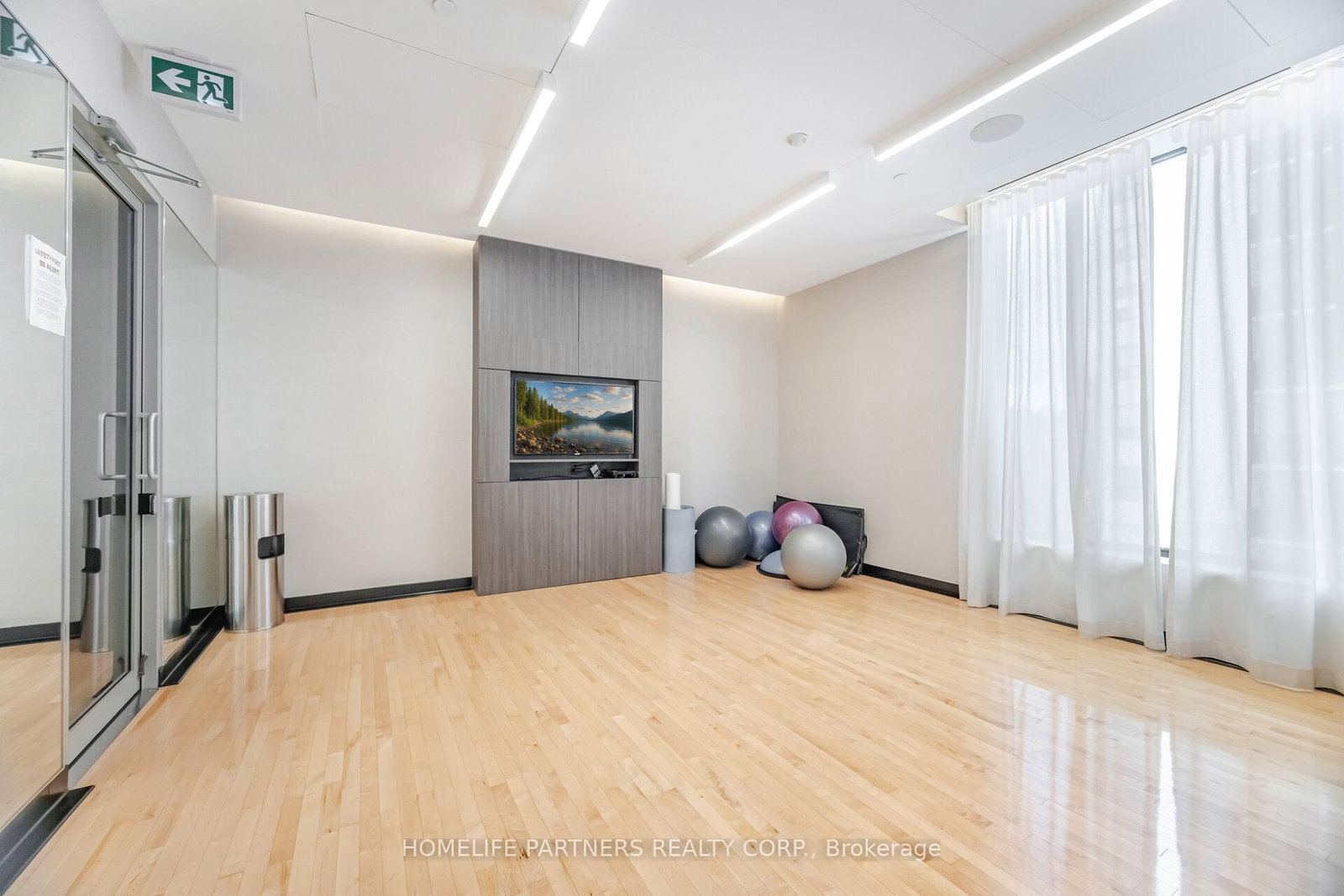 1100 Kingston Road, Unit 408 - Photo 39