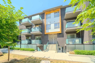 Townhouse sold at 405-2789 Eglinton Avenue, Toronto, Ontario, M1J 0B3 - Eglinton East - MLS: E12296228