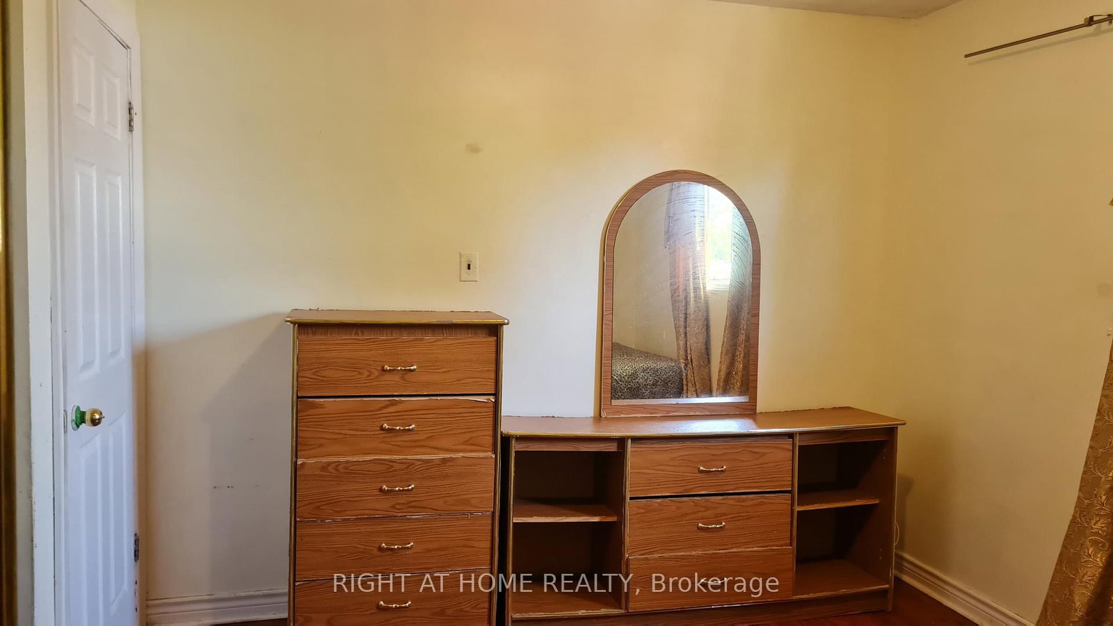 Semi-Detached House for lease at UPPER-55 Littleleaf Drive, Toronto, Ontario, M1B 1Y7 - Malvern - MLS: E12303936