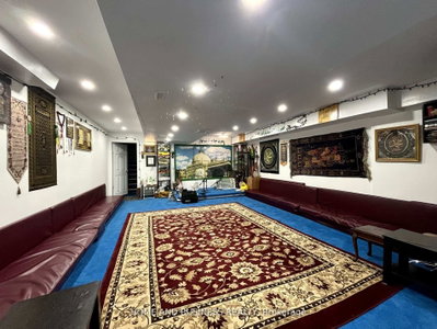 1853 Lawrence Avenue — more photos