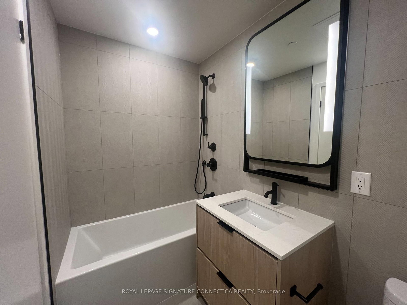 1050 Eastern Avenue, Unit 513 - Photo 21