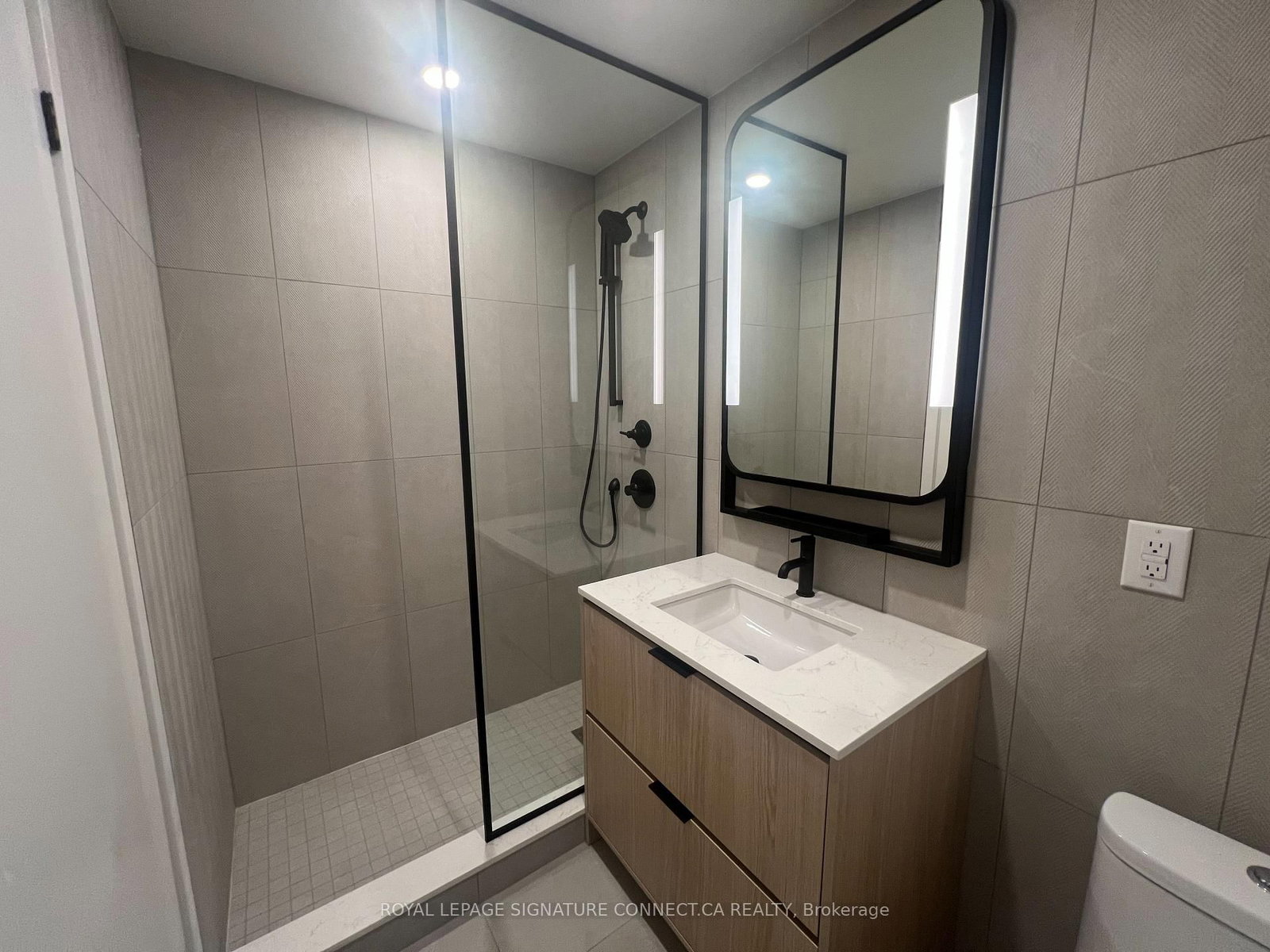 1050 Eastern Avenue, Unit 513 - Photo 8