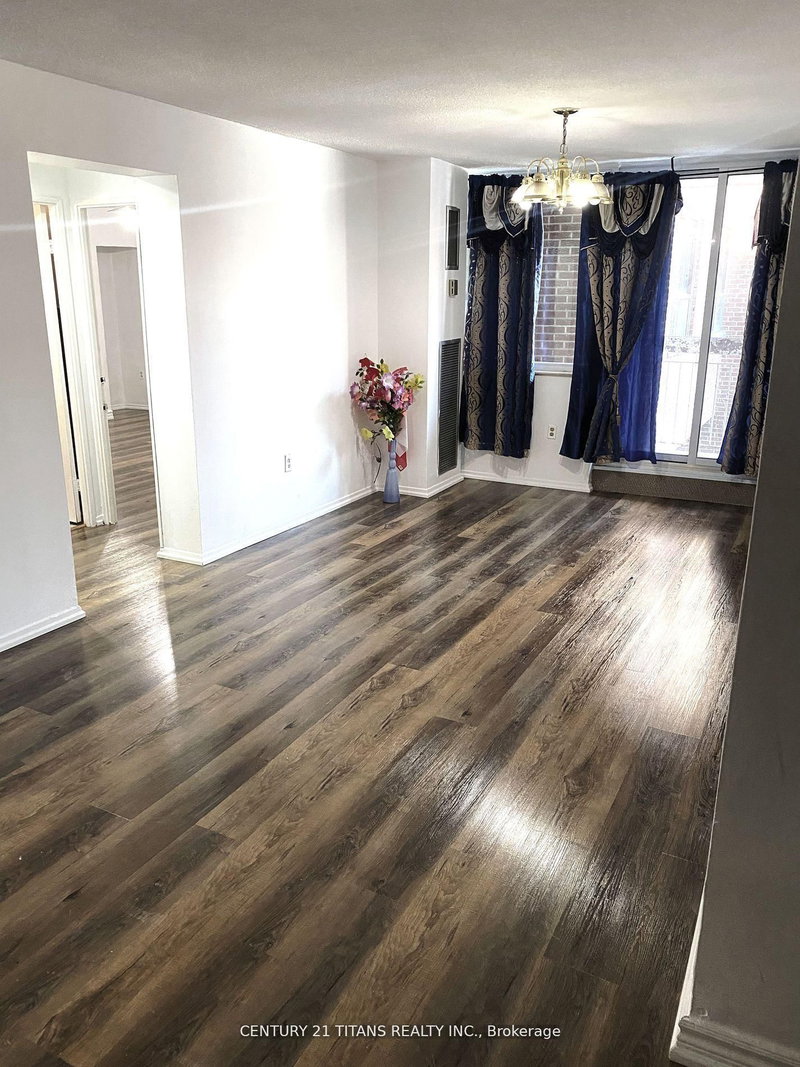 210 - 4064 Lawrence Ave E, Toronto, M1E 4V6 | Image 3