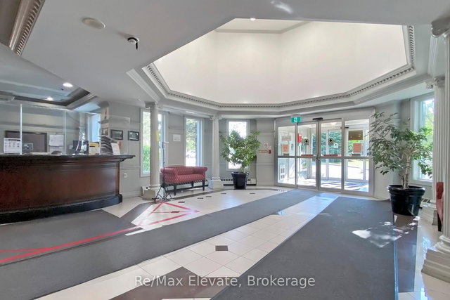 705 - 5039 Finch Avenue E