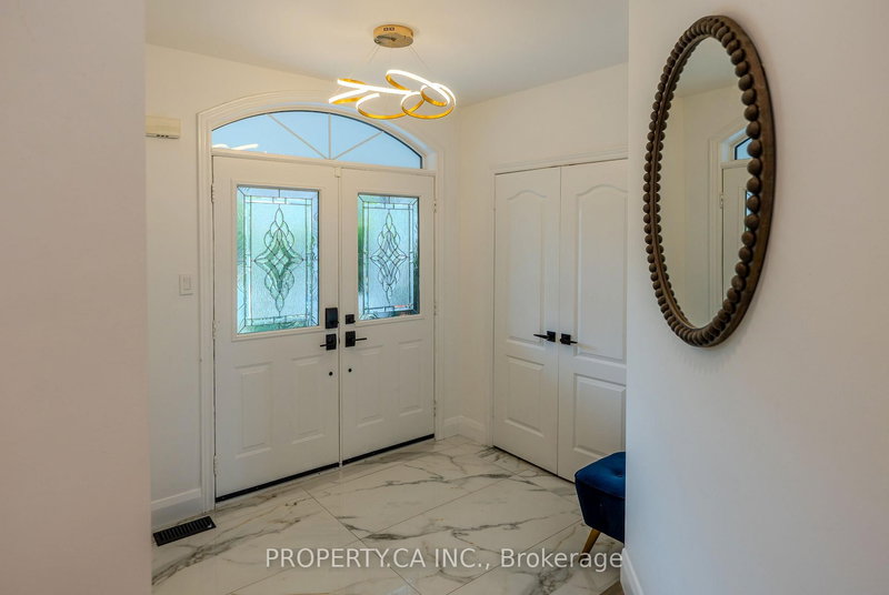 49 Sonley Dr, Whitby, L1R 3B7 | Image 3