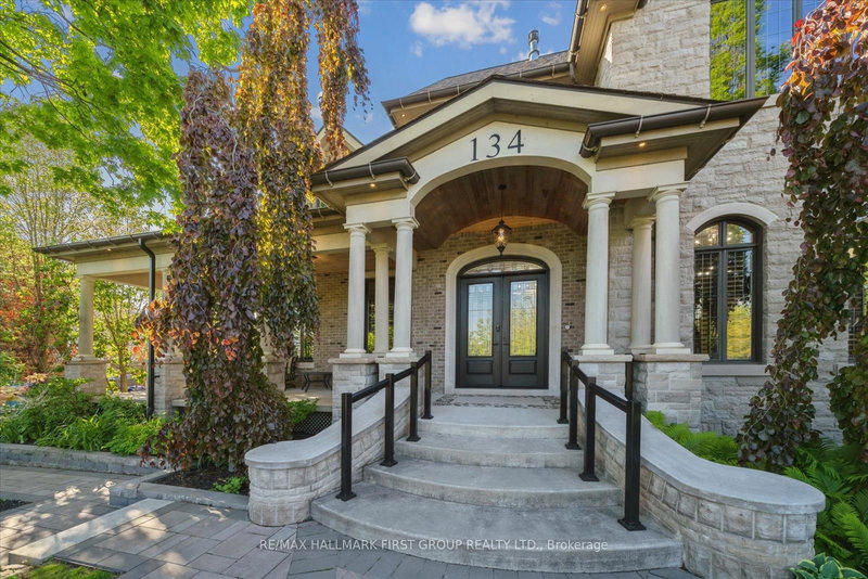 134 Front St E, Whitby, L1N 1A1 | Image 2